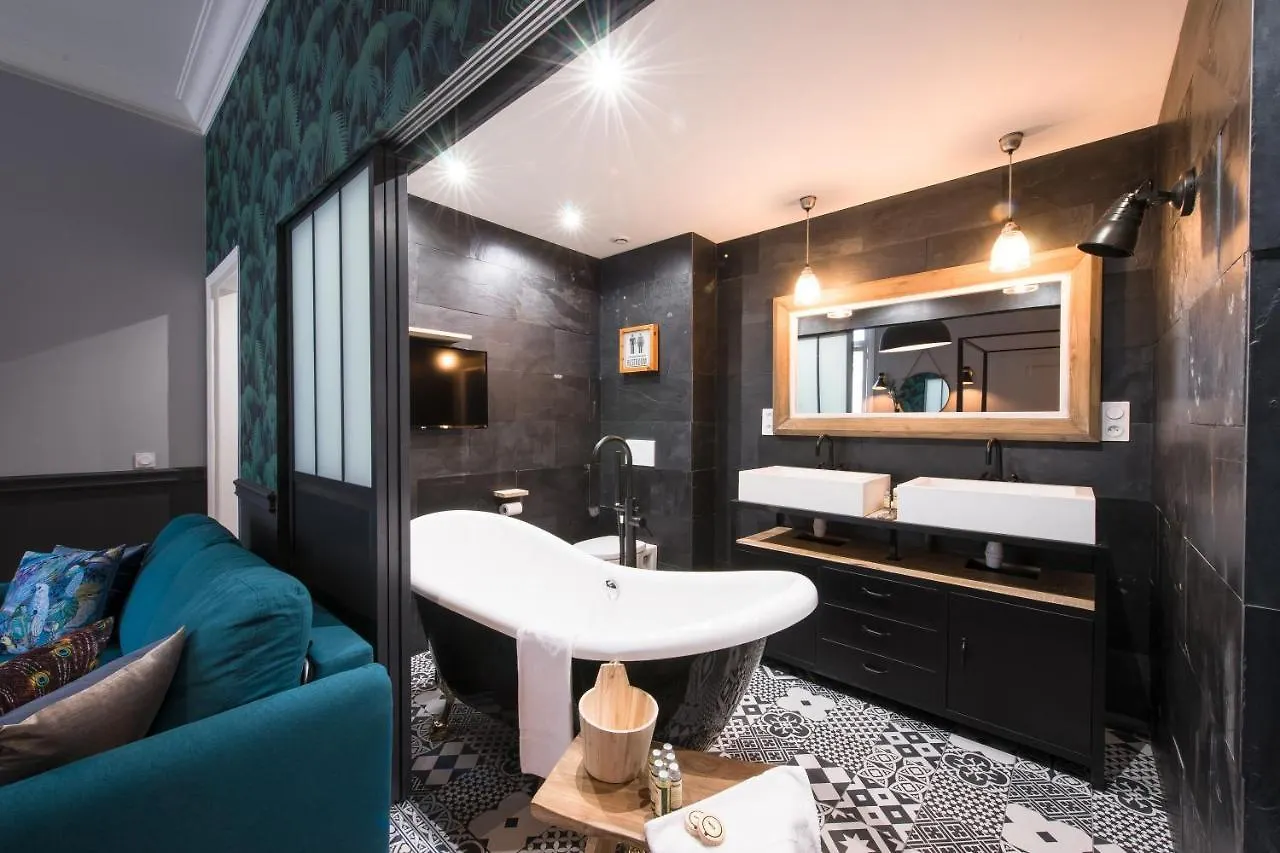 Apartment The Royal Elysee Suite Paris